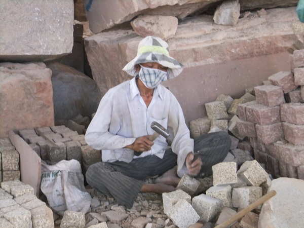 2012ベトナム研修旅行023_コピー